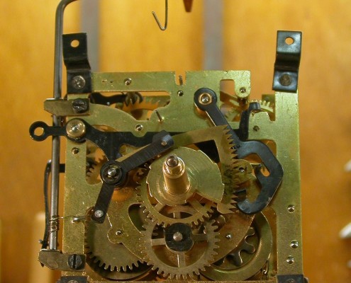 Beispiel 8 Uhrwerk mit Kuckuck 1950 nach der Restauration